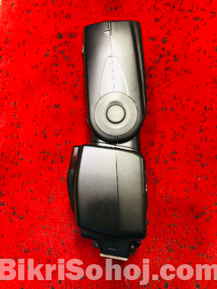 Nikon SB-700 Spreed Light